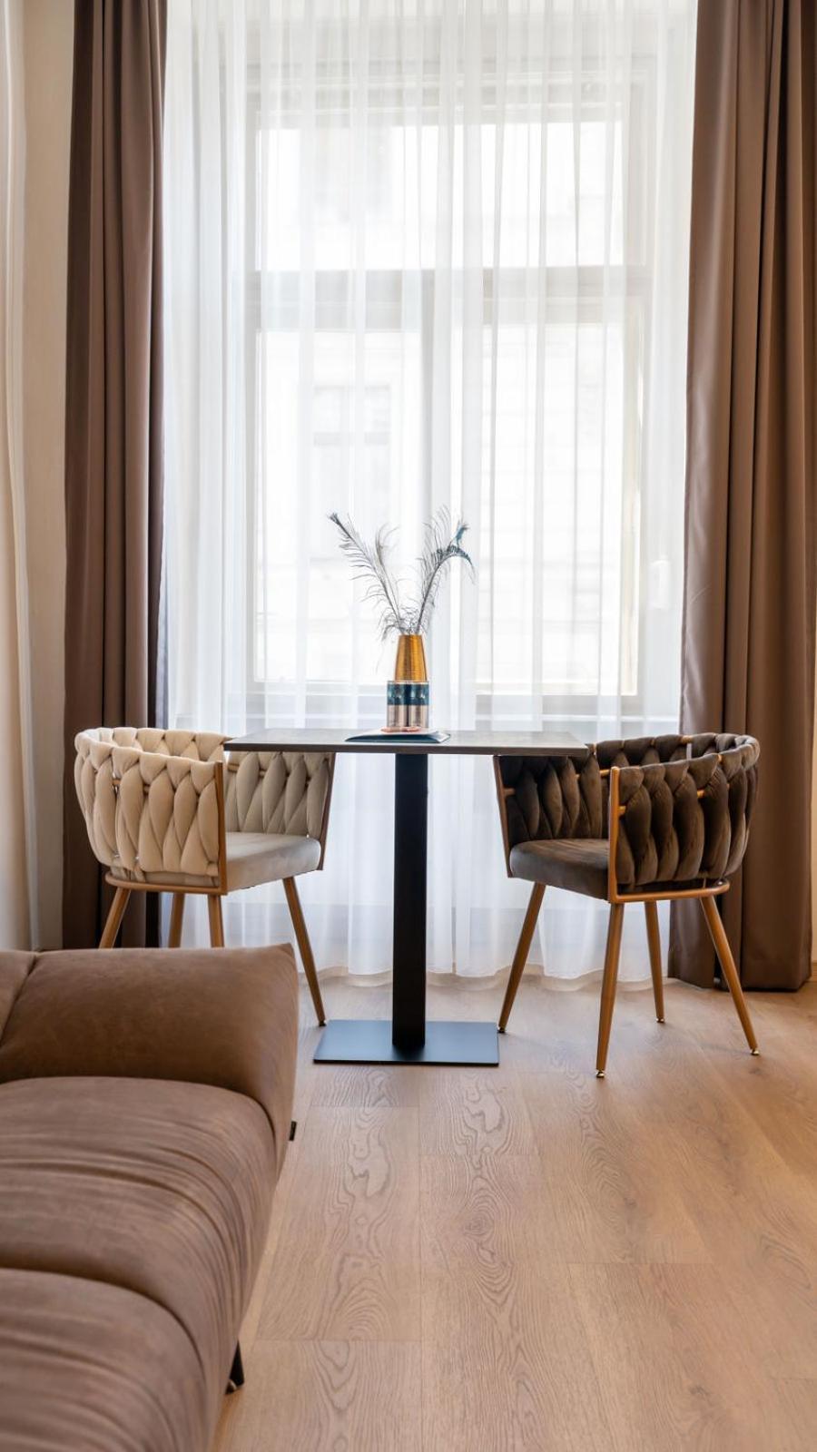 Aparthotel Lavilo Main Square Graz Zewnętrze zdjęcie